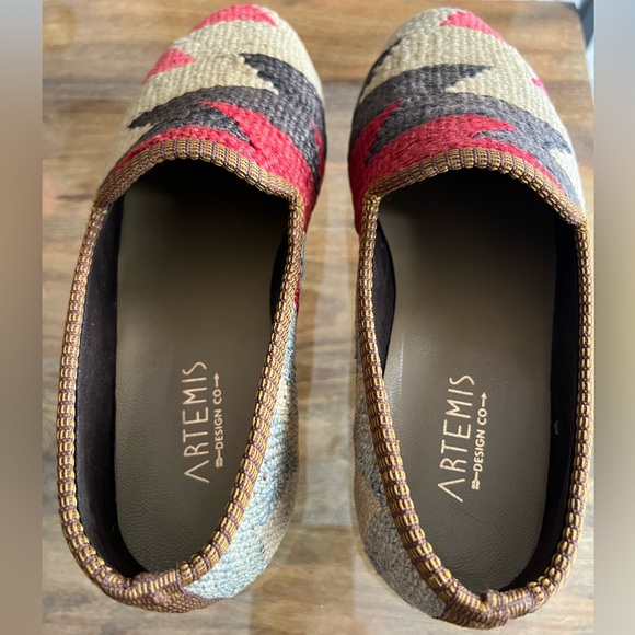Artemis Kilim loafer - Picture 2 of 5